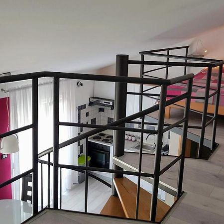 Sia House Apartment Pula Exterior photo