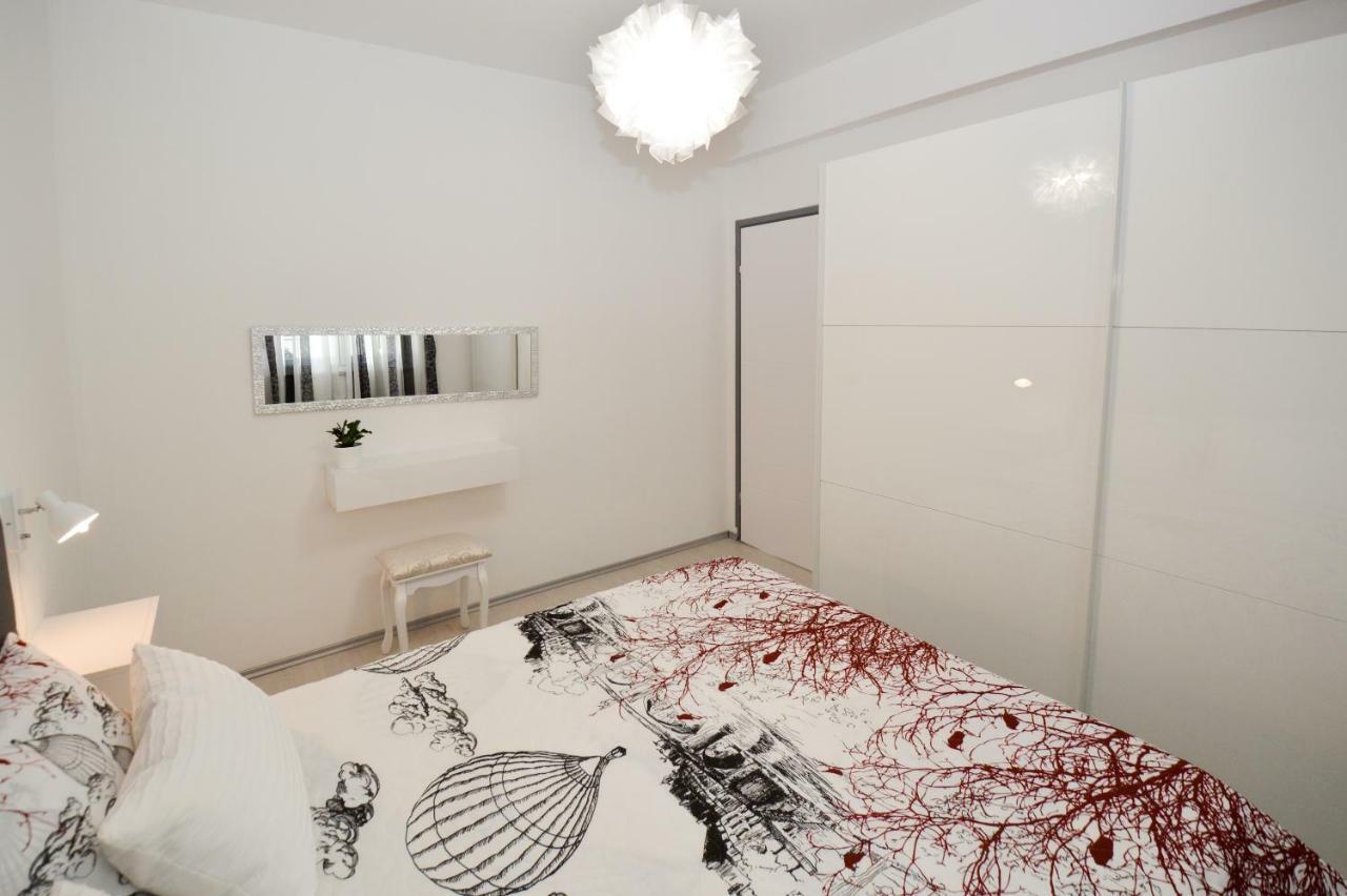 Sia House Apartment Pula Exterior photo